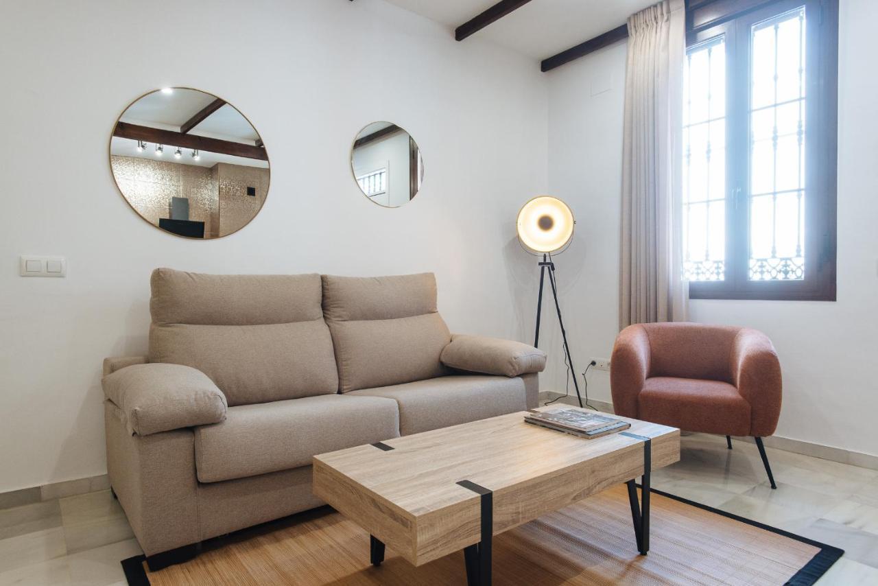 Requena Apartament *